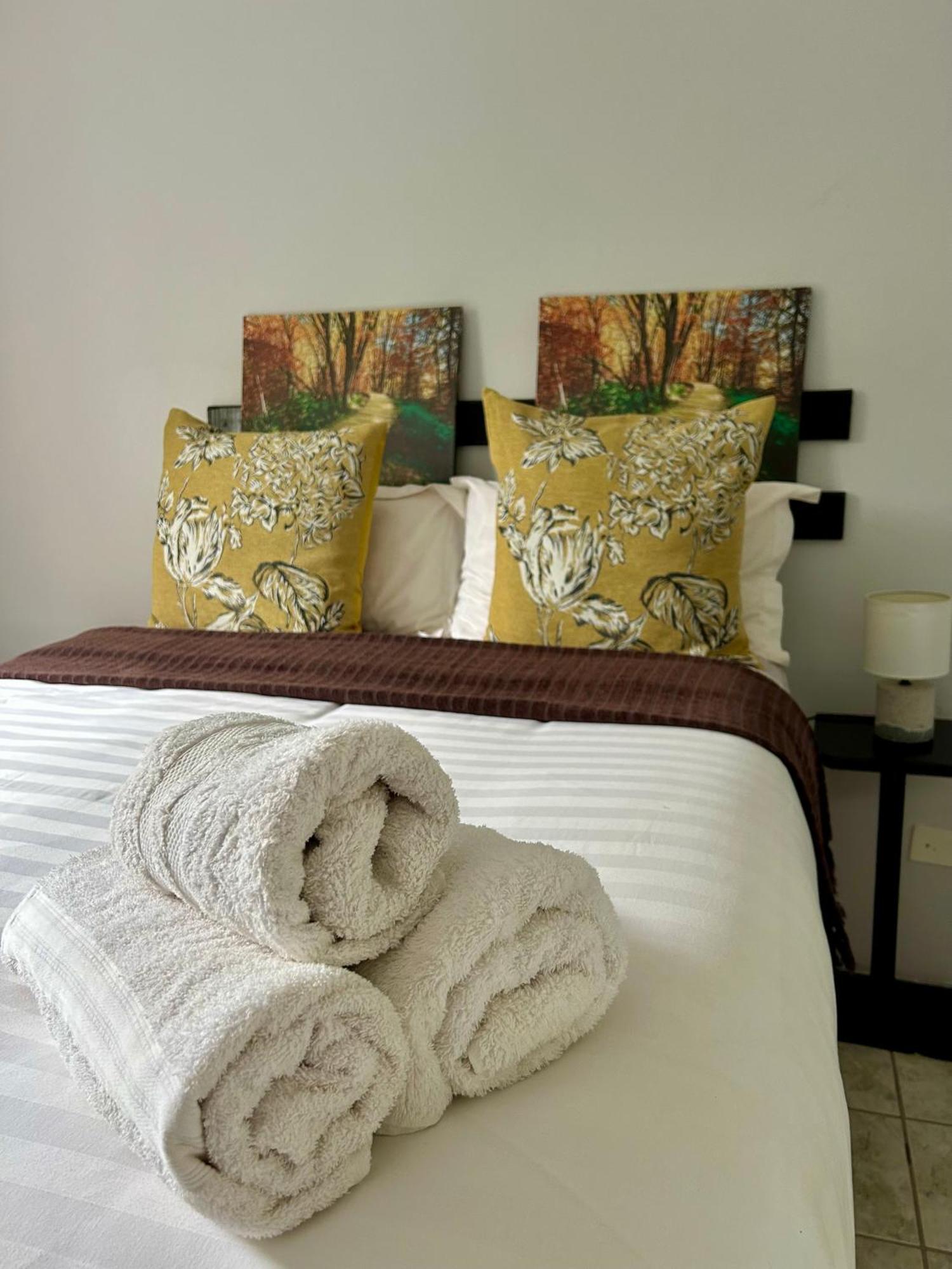 Skyfly Bed & Breakfast Manzini Exterior foto